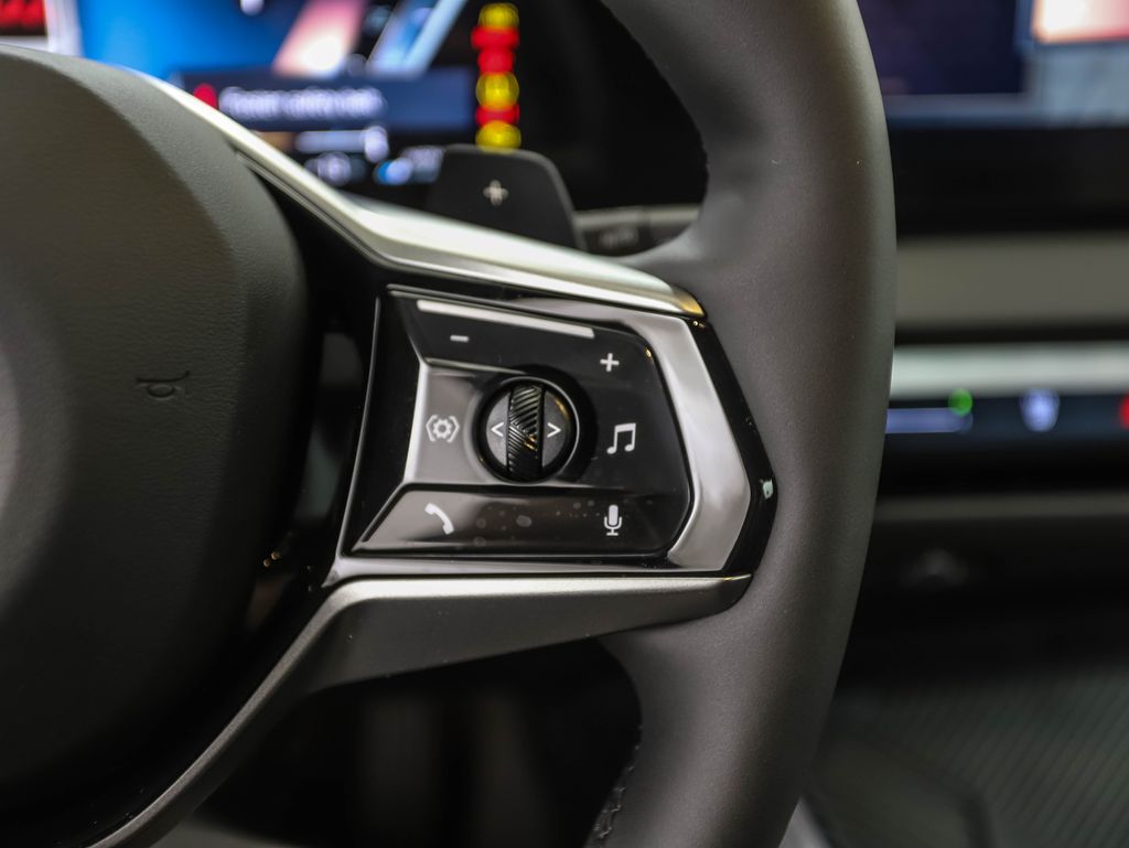 Thumbnail: 2026 BMW X3 - 13