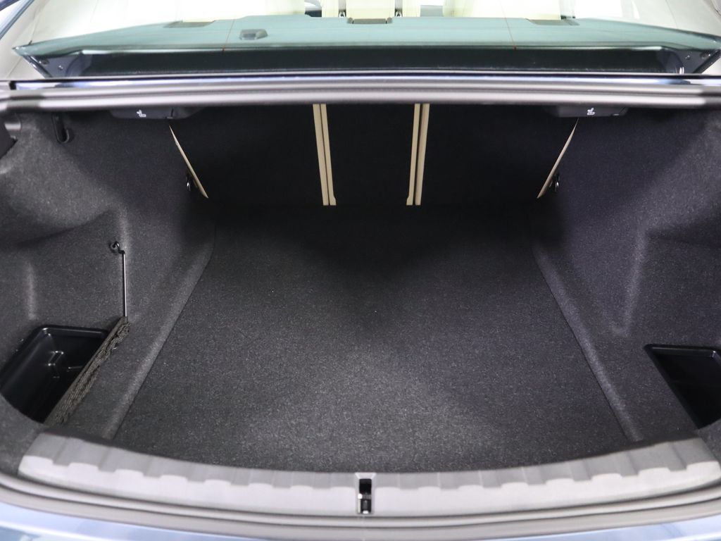 Thumbnail: 2026 BMW 3 Series - 29