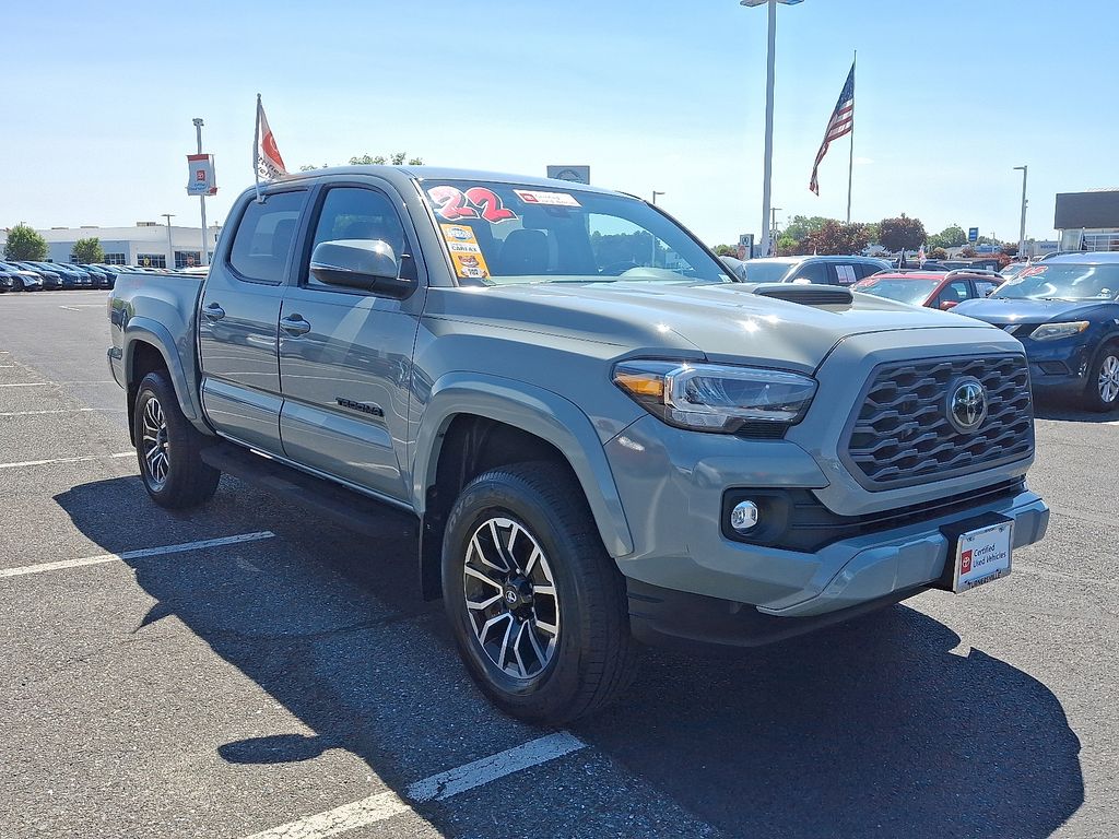 2022 Toyota Tacoma TRD Sport 3