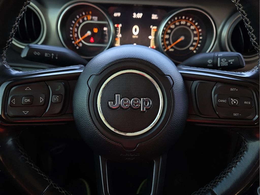 Used 2021 Jeep Gladiator For Sale in Farmington, AR