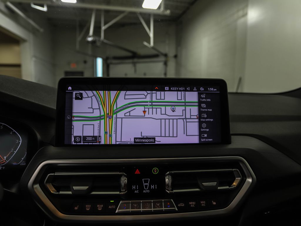 Thumbnail: 2022 BMW X3 - 17