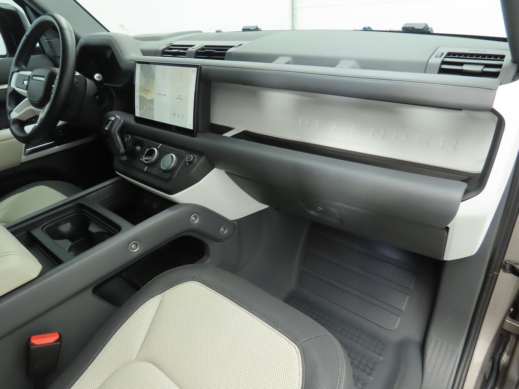Thumbnail: 2023 Land Rover Defender - 17