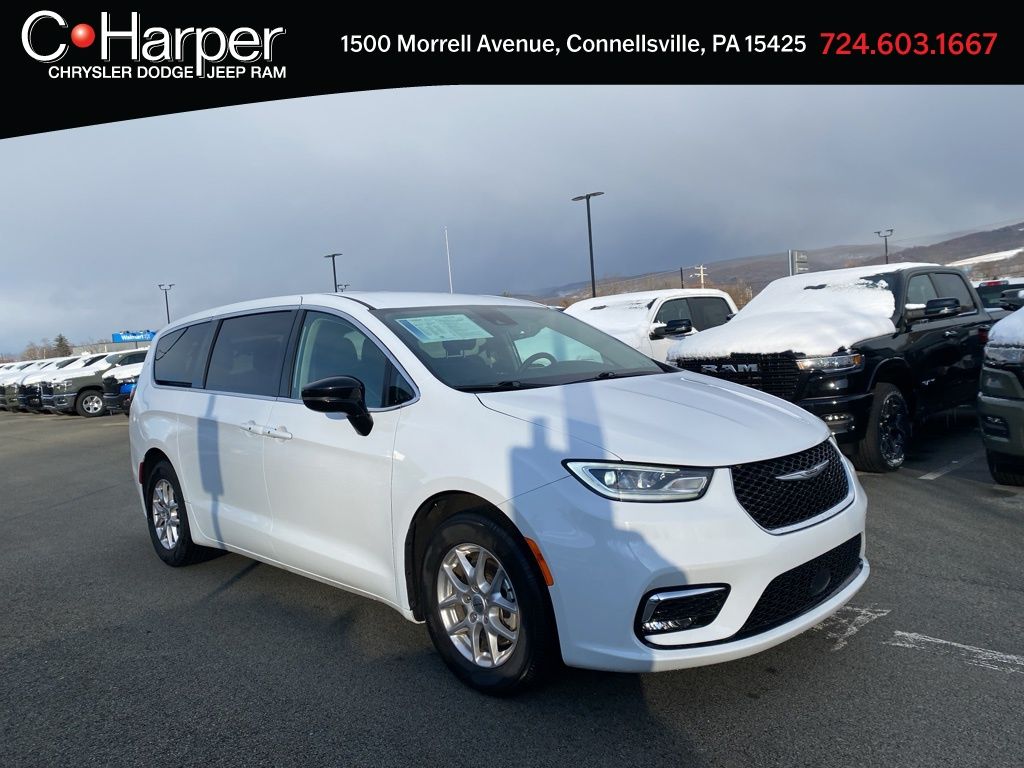 2024 Chrysler Pacifica Touring L FWD