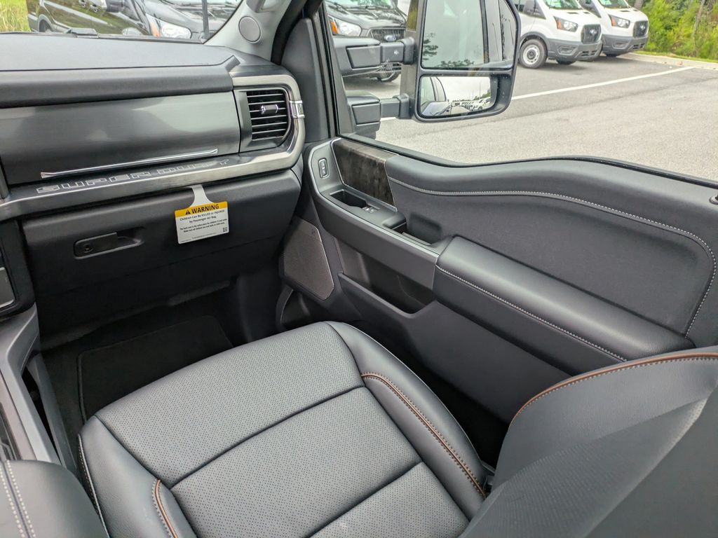 2026 Ford F-250 Super Duty LARIAT