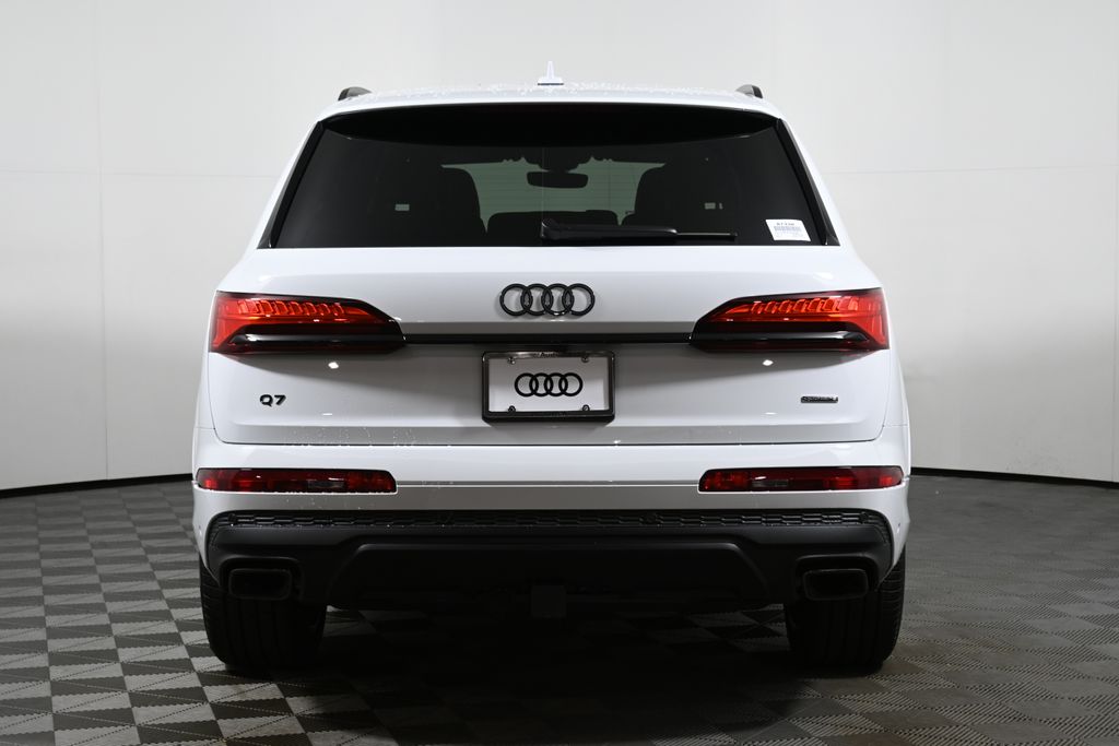 Thumbnail: 2026 Audi Q7 - 6