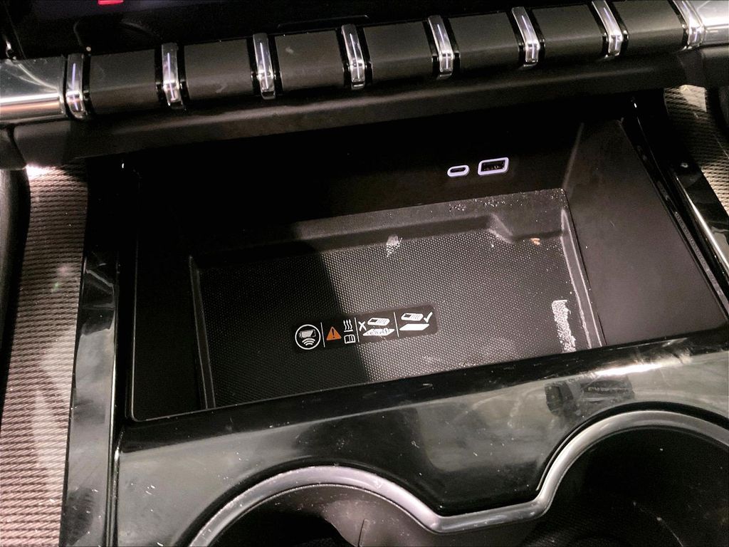 2025 GMC Yukon XL — photo 28