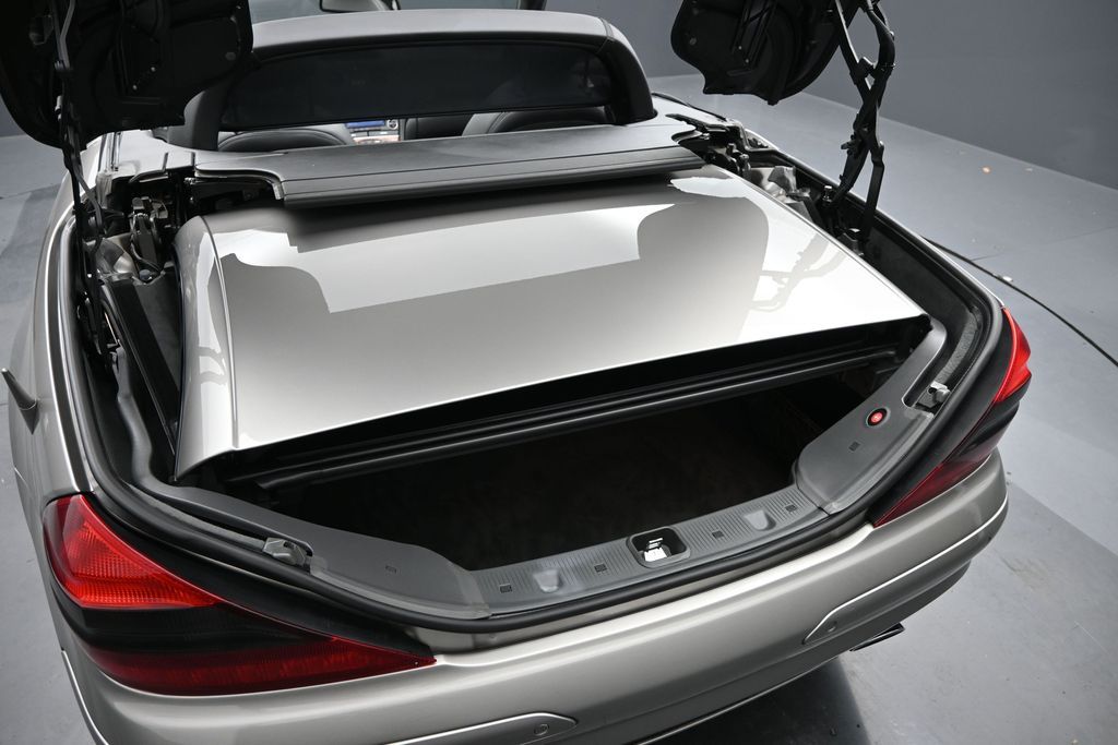 2006 Mercedes-Benz SL 55 AMG 