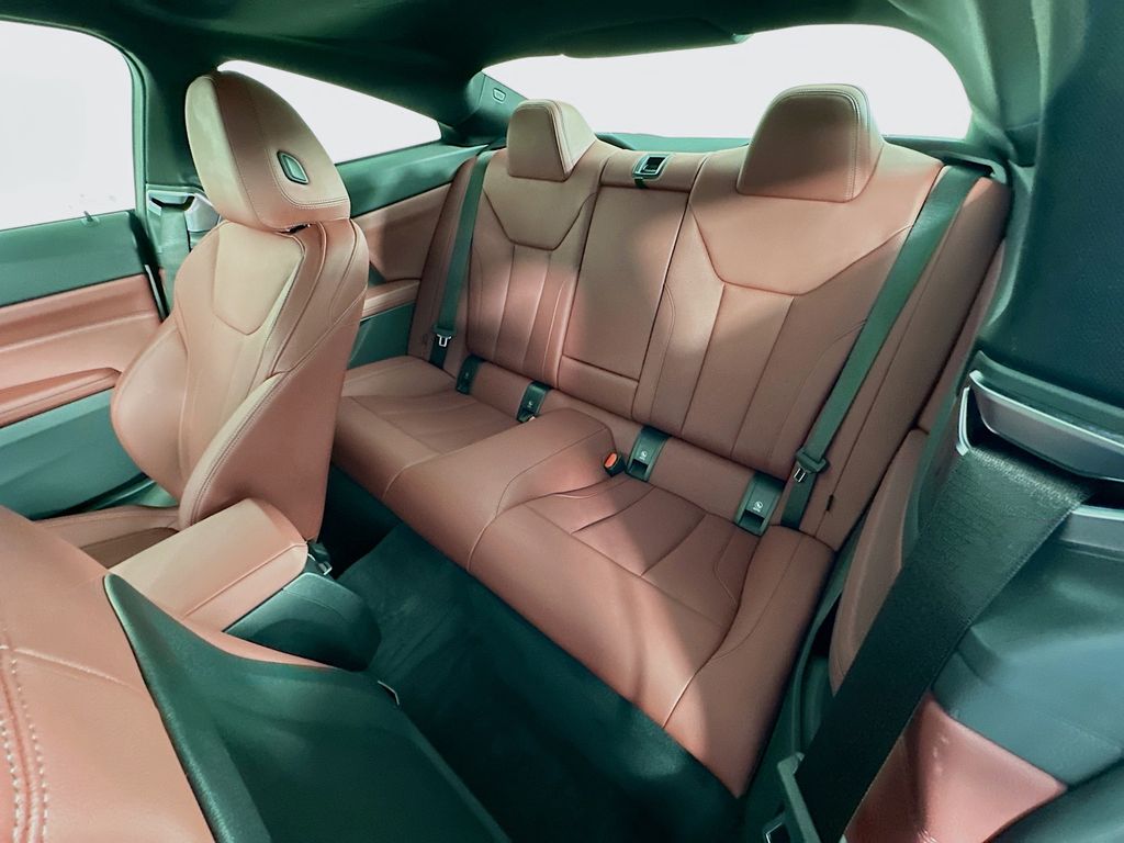 Thumbnail: 2025 BMW 4 Series - 25