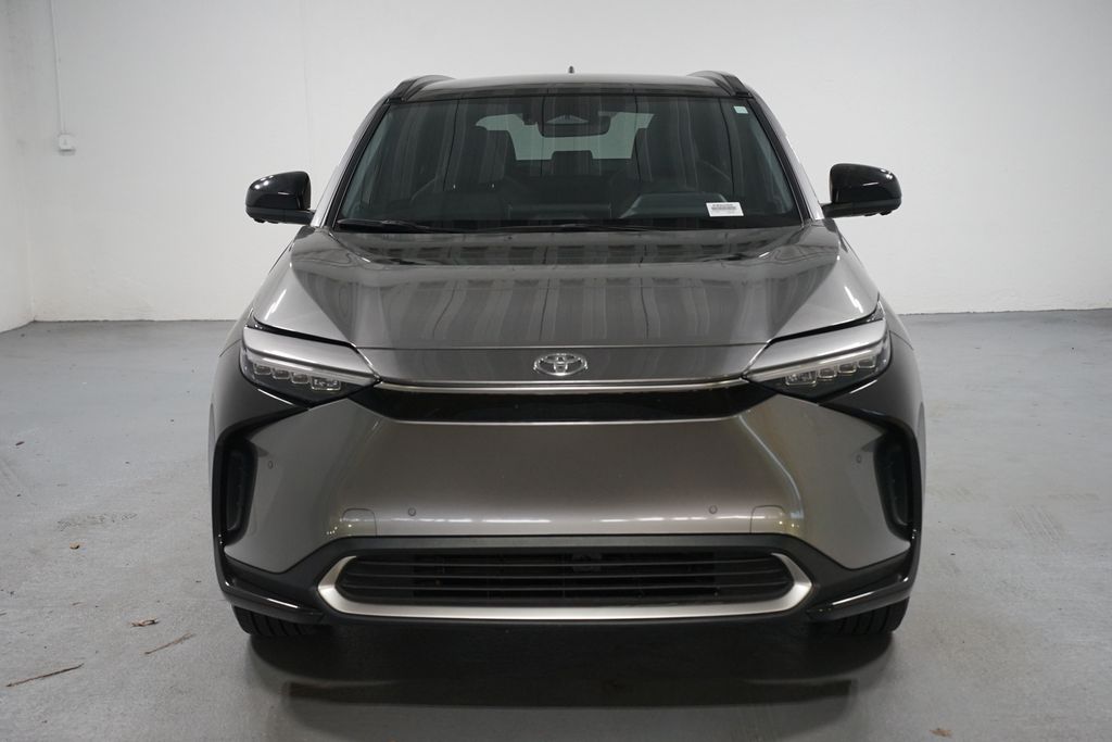Thumbnail: 2024 Toyota bZ4X - 2