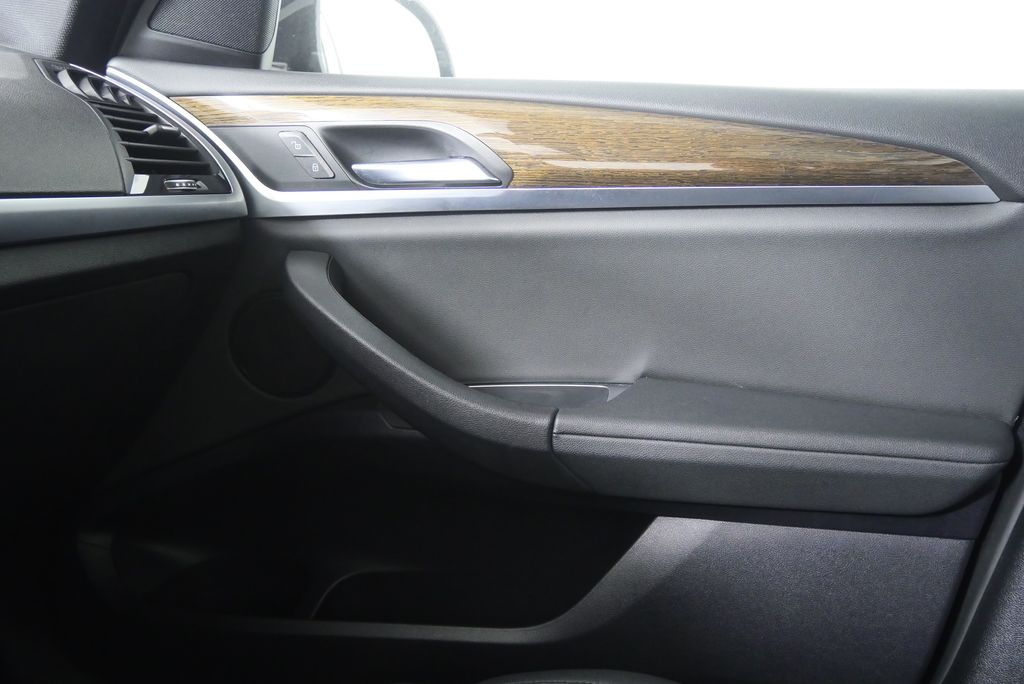 Thumbnail: 2019 BMW X3 - 25