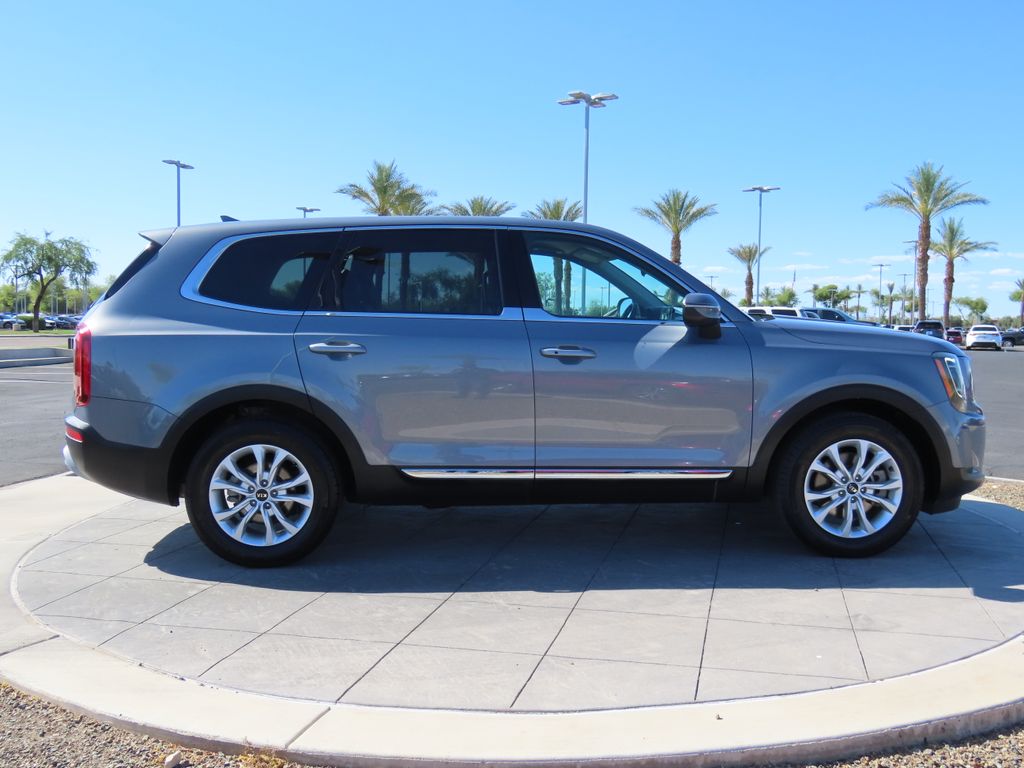 2021 Kia Telluride LX 4