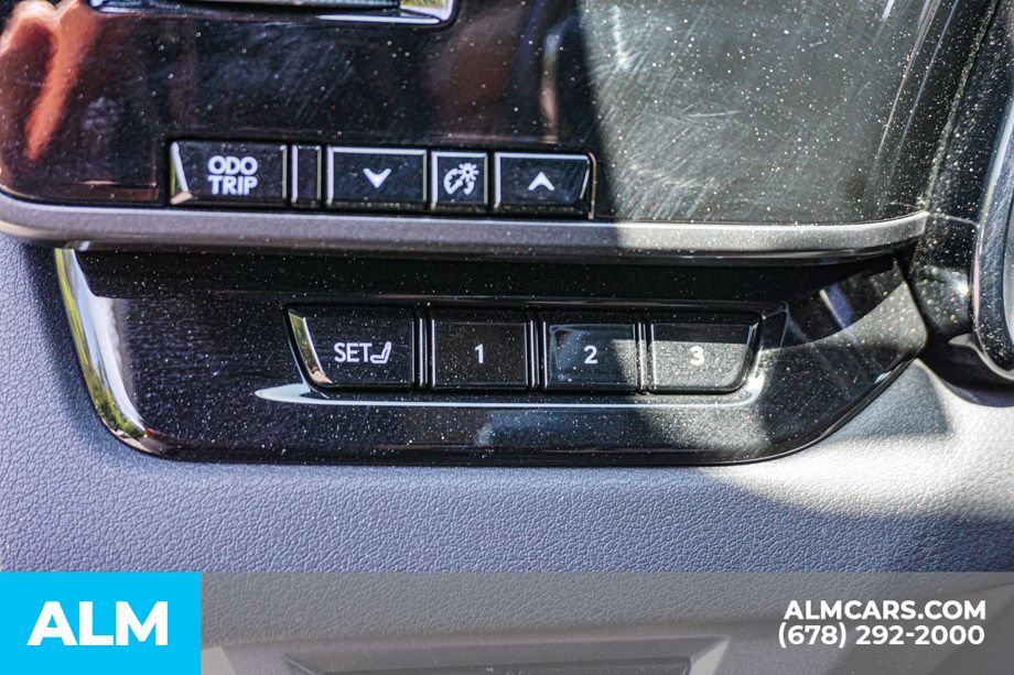 Used 2023 Silver Lexus 350 Luxury image 45