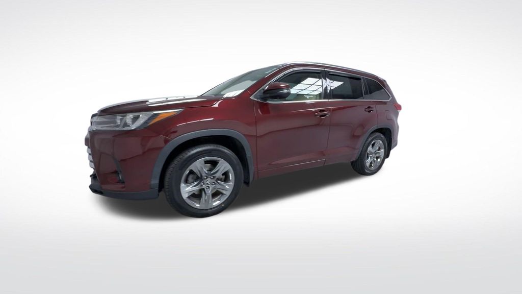 Used 2018 Toyota Highlander SUV