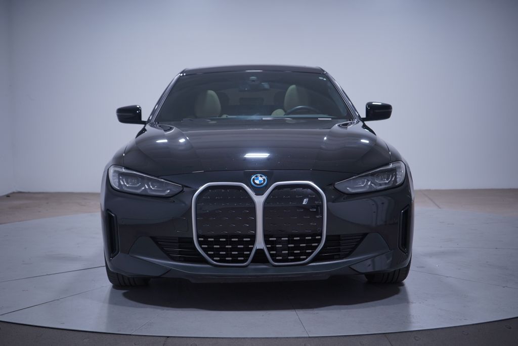 Thumbnail: 2023 BMW i4 - 4