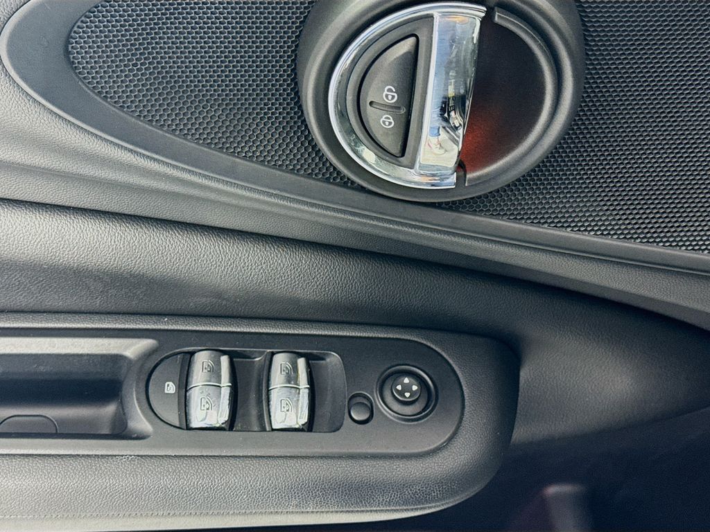 Used Car 2017 Mini Cooper  Clubman For Sale Under $15,000 In Austin, Texas