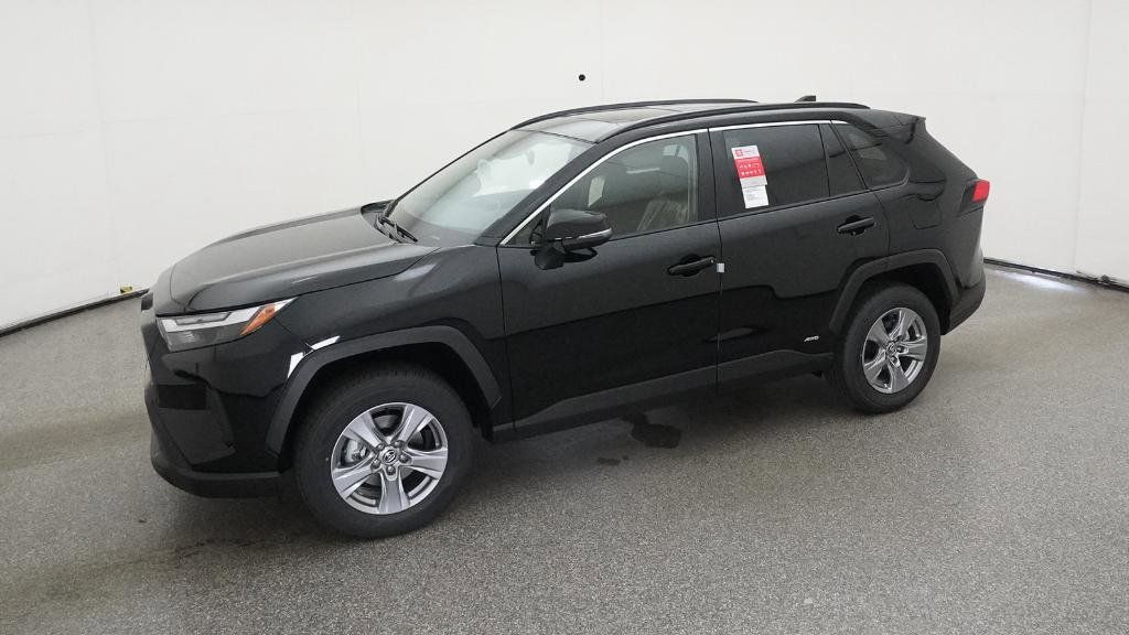 Thumbnail: 2025 Toyota RAV4 - 27