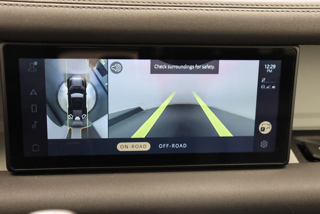 Thumbnail: 2020 Land Rover Defender - 21