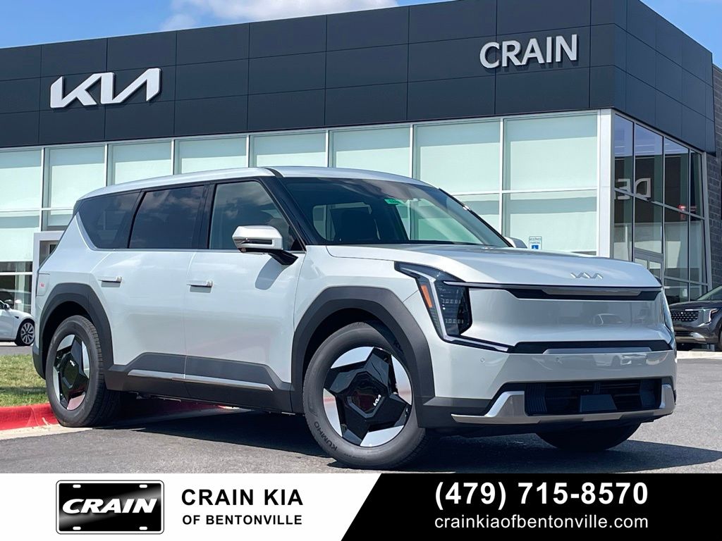 2026 Kia EV9 Light Long Range RWD