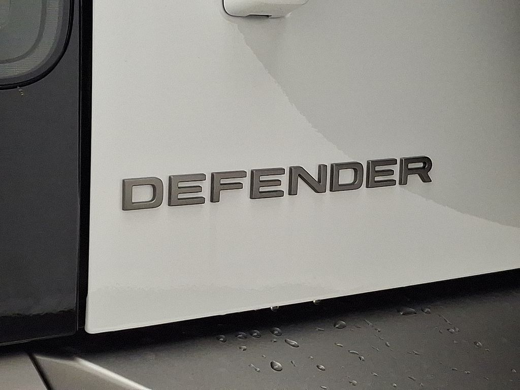 Thumbnail: 2026 Land Rover Defender - 21