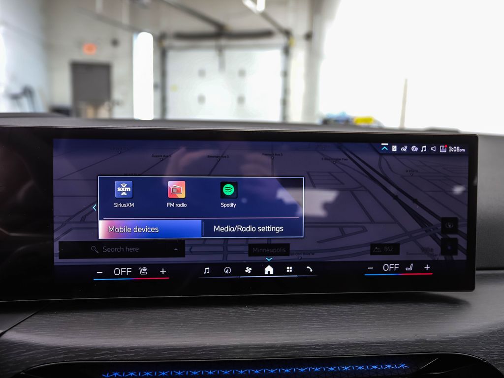 Thumbnail: 2026 BMW i4 - 17