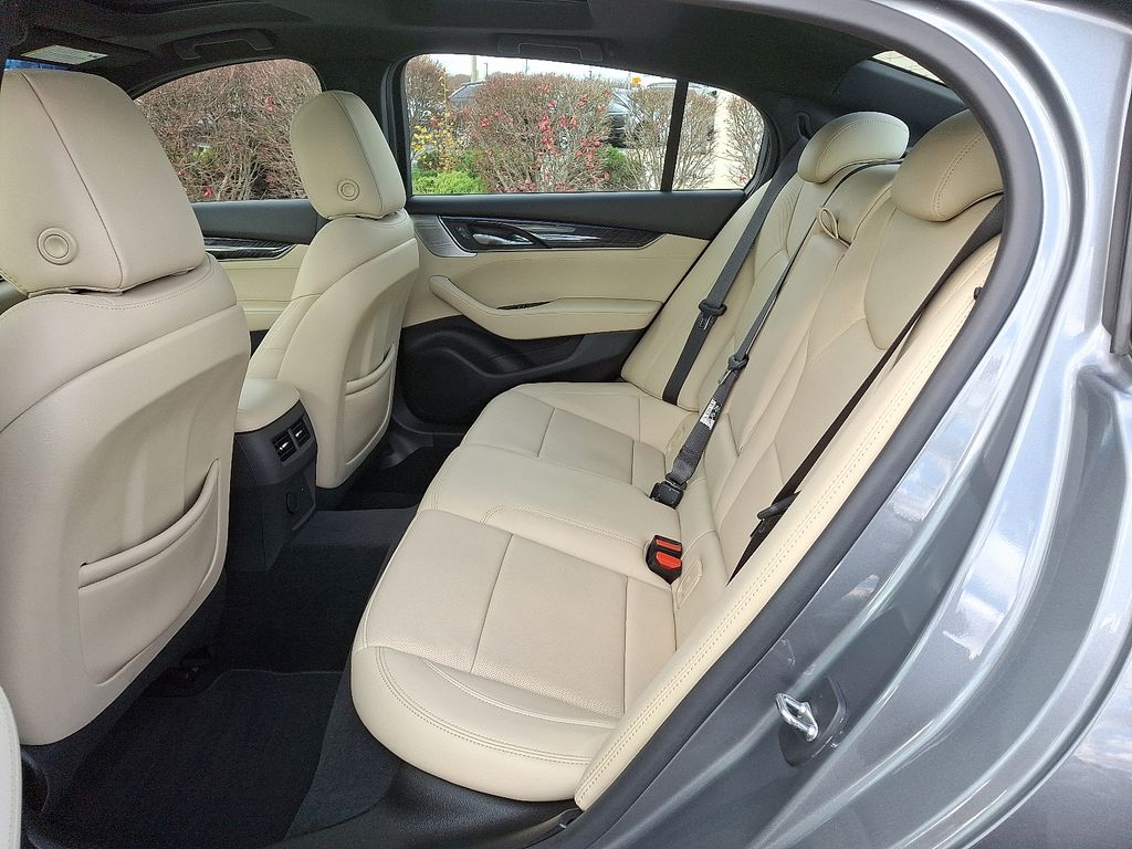 Thumbnail: 2021 Cadillac CT5 - 10