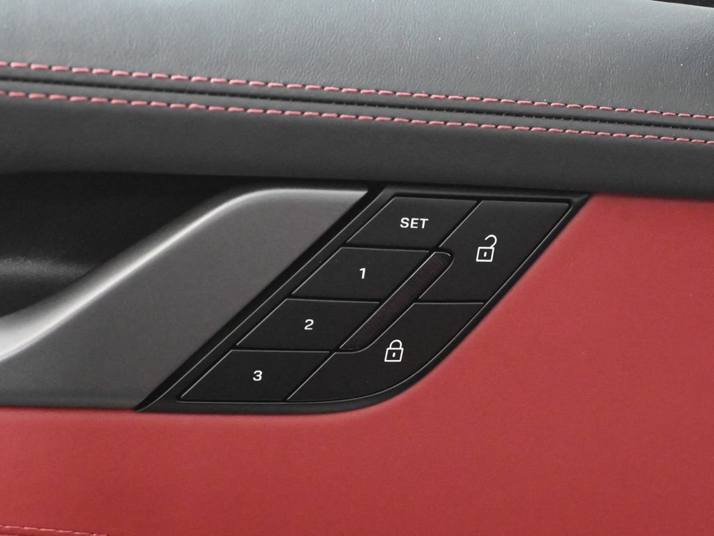 Thumbnail: 2026 Porsche 911 - 30