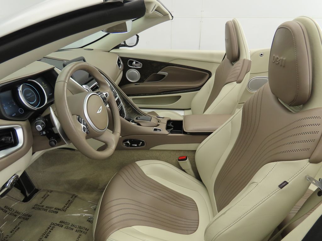 Thumbnail: 2019 Aston Martin DB11 - 19