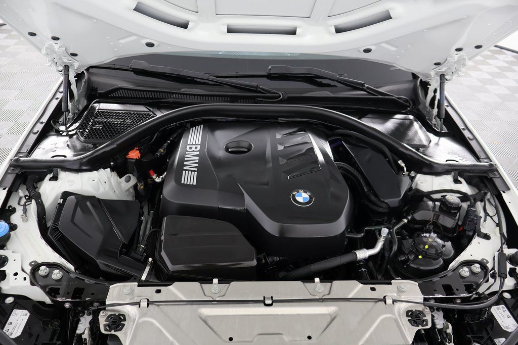 Thumbnail: 2025 BMW 3 Series - 15