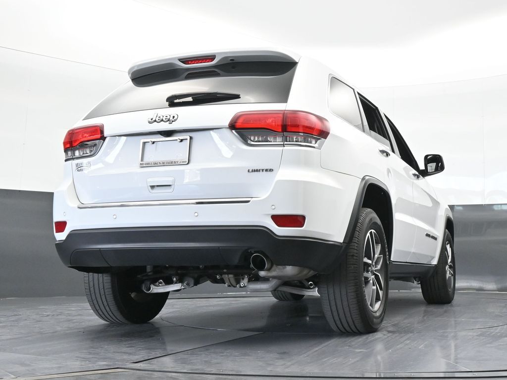 Used 2021 Bright White Clearcoat Jeep Limited image 60