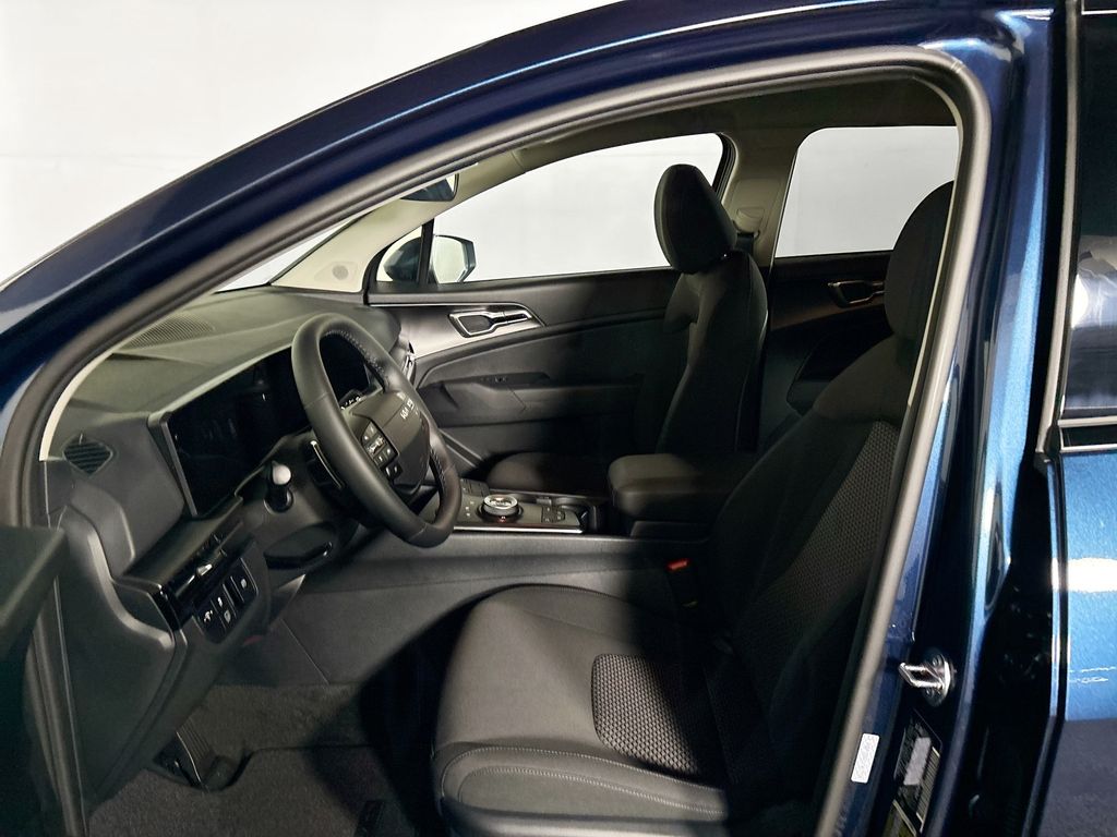 2027 Kia Sportage Hybrid S