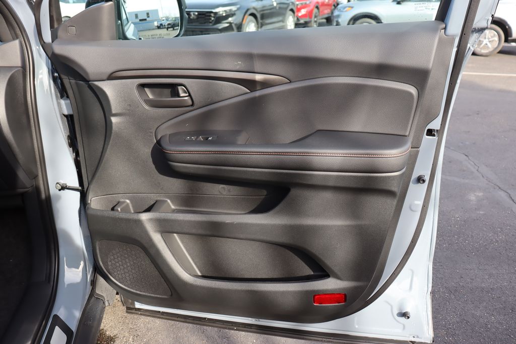 Thumbnail: 2026 Honda Ridgeline - 18