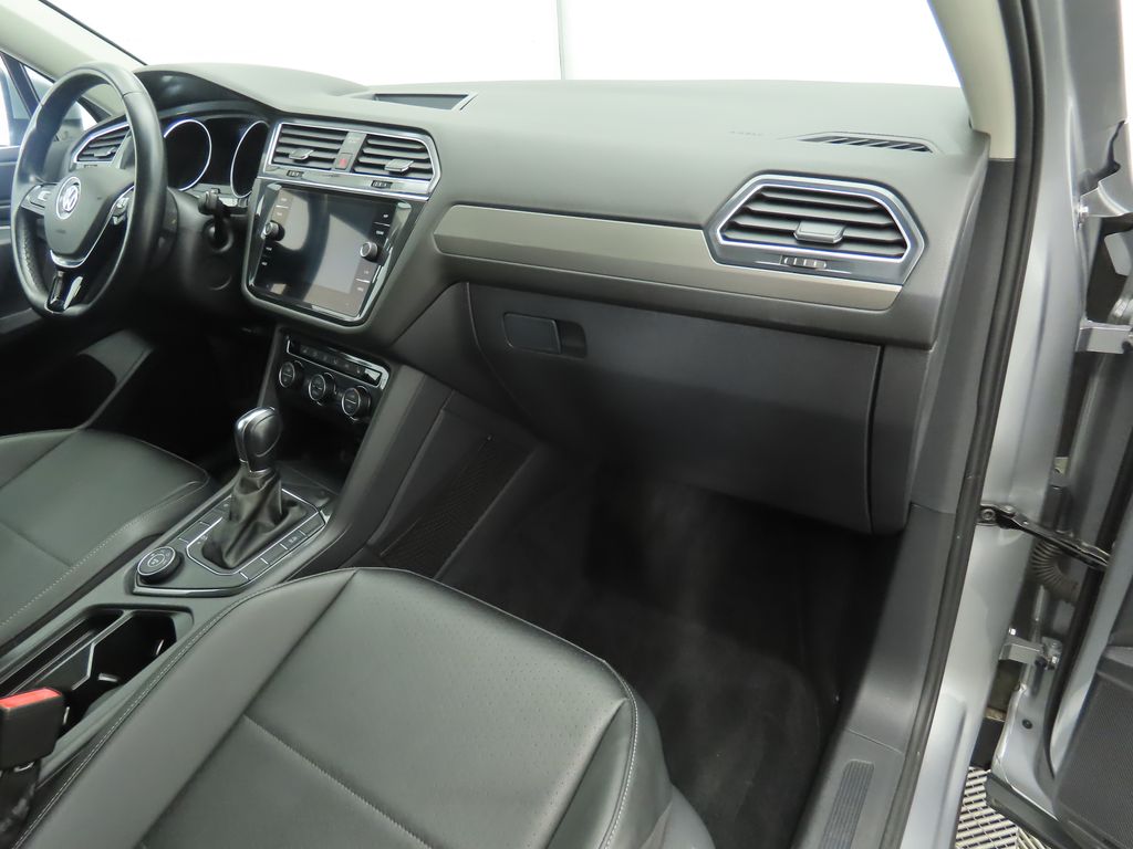 2019 Volkswagen Tiguan 2.0T 18
