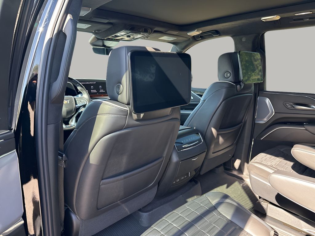 Used Car 2023 Cadillac Escalade  V-series For Sale Under $110,000 In Austin, Texas