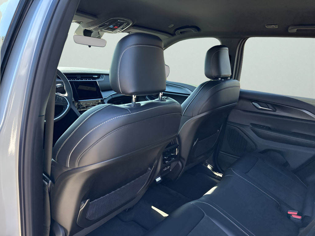 New Car 2025 Jeep Grand Cherokee  For Sale Under $40,000 In Austin, Texas