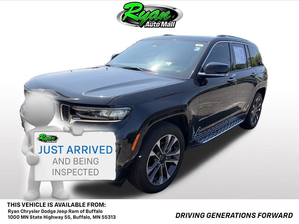 Diamond Black Crystal Pearlcoat 2022 Jeep Grand Cherokee SUV / Crossover Four-Wheel Drive 8-Speed Automatic
