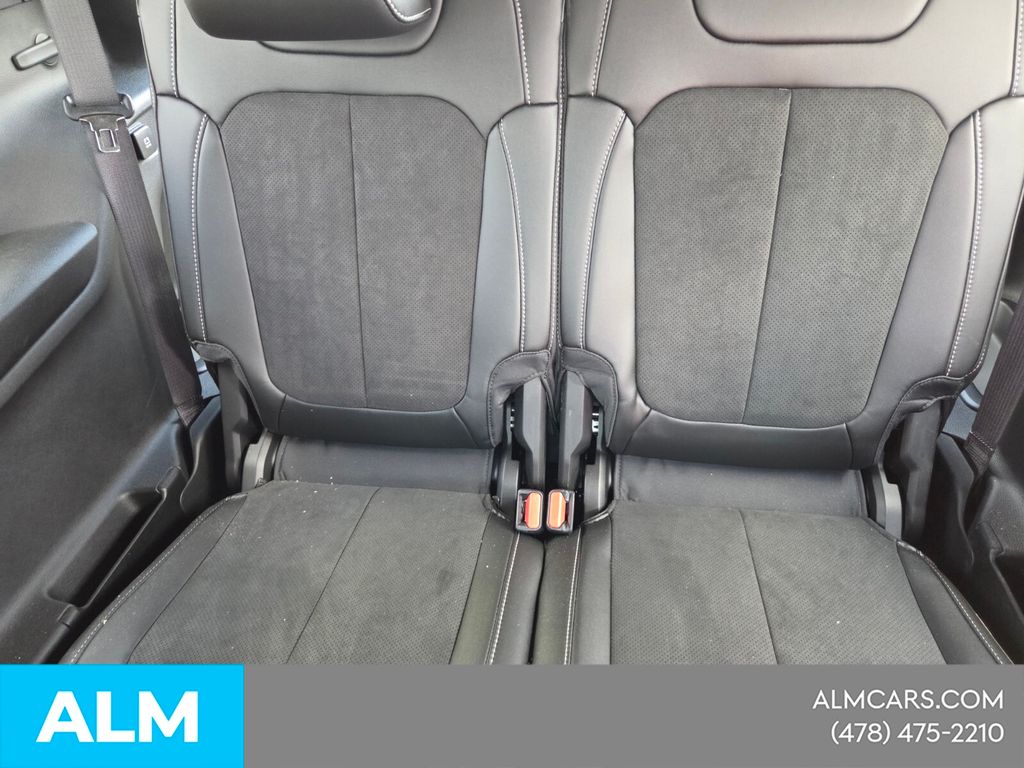 Used 2025 White Jeep Altitude X image 11