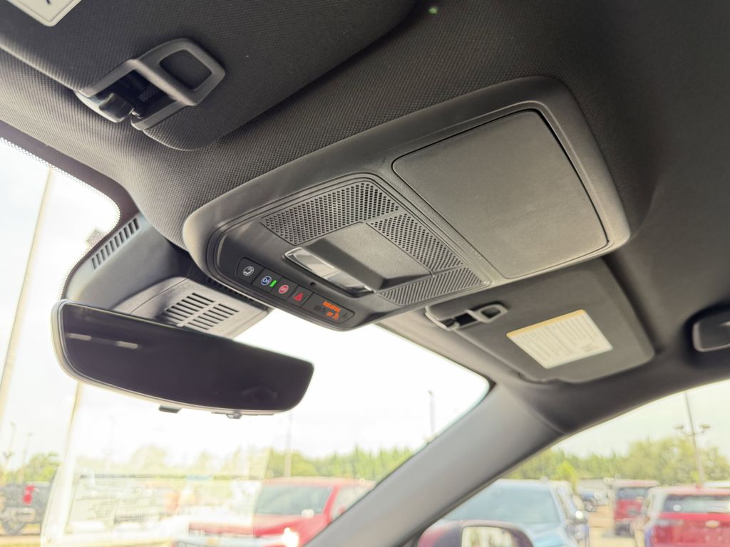 new 2026 Chevrolet Equinox car, priced at $28,495