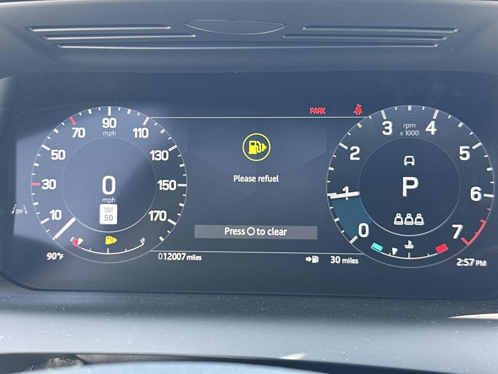 Thumbnail: 2025 Land Rover Discovery Sport - 28