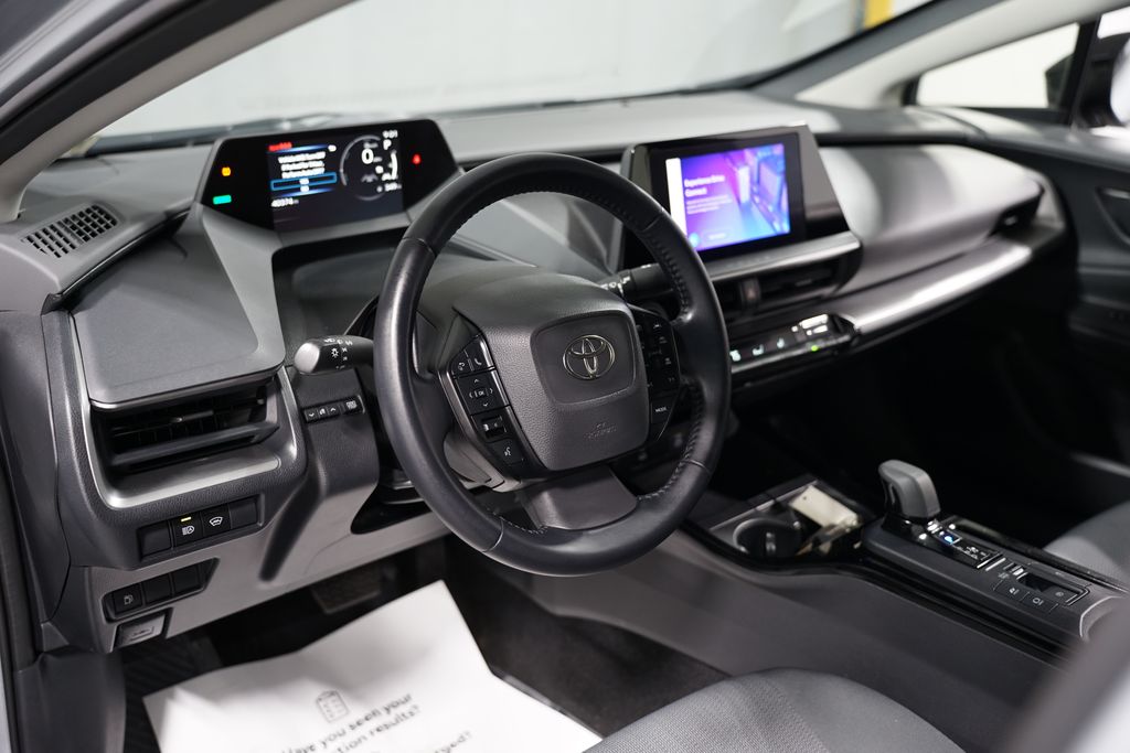 2023 Toyota Prius LE 11