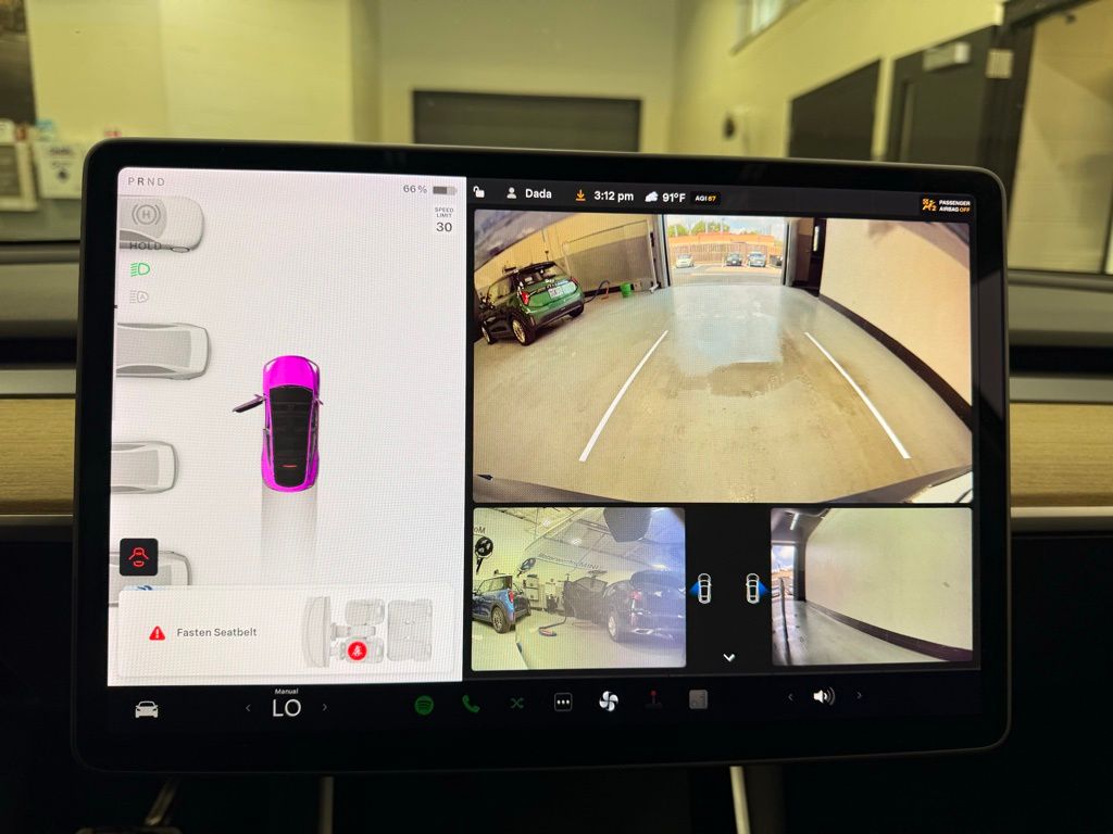 Thumbnail: 2021 Tesla Model Y - 16