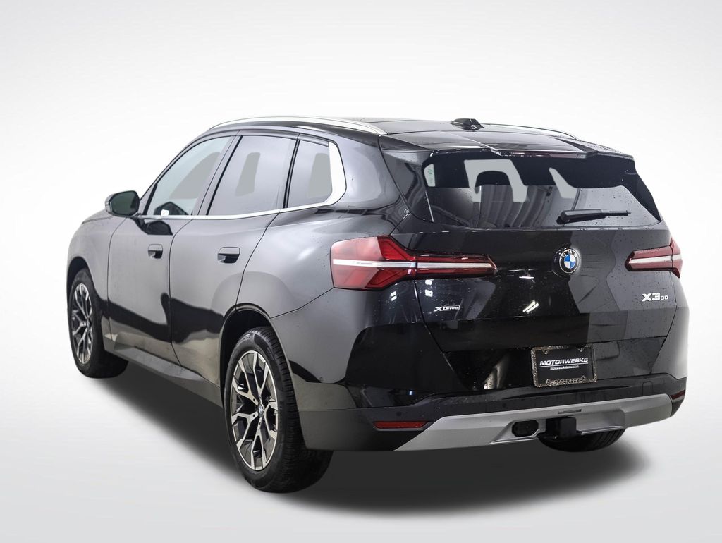 Thumbnail: 2026 BMW X3 - 3