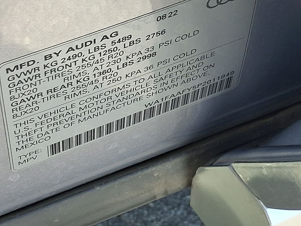 Thumbnail: 2023 Audi Q5 - 27