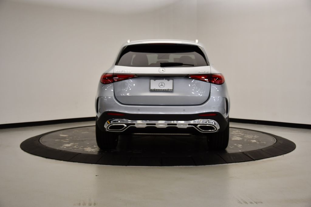 Thumbnail: 2025 Mercedes-Benz GLC - 4
