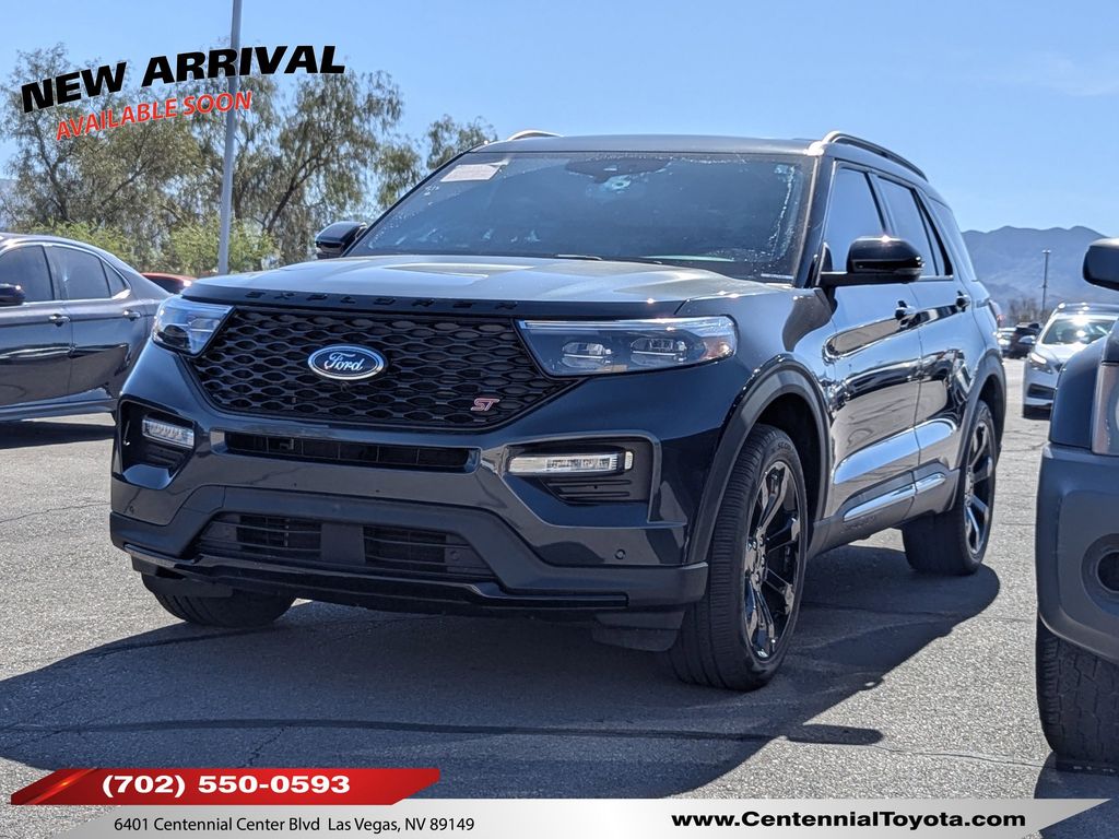 2023 Ford Explorer ST 4WD's photo