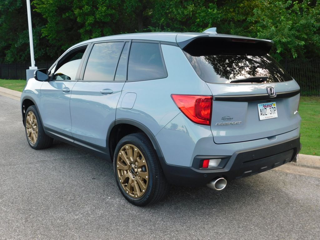 Thumbnail: 2023 Honda Passport - 3