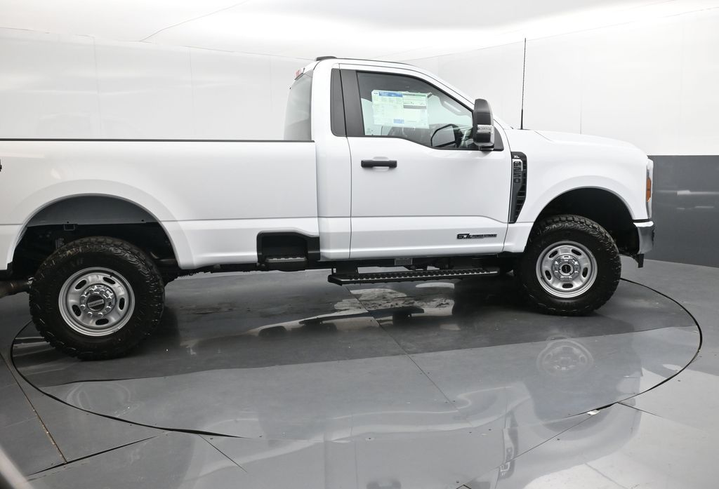2026 Ford F-250 XL photo 5