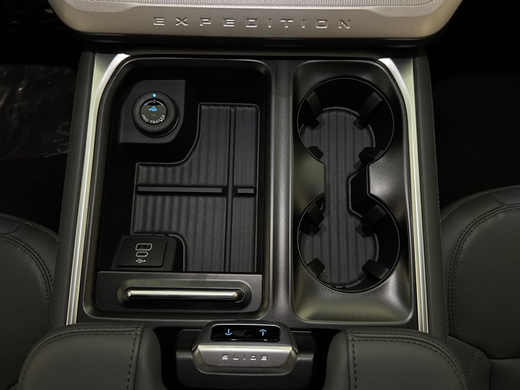 New 2026 Silver Ford Active image 37