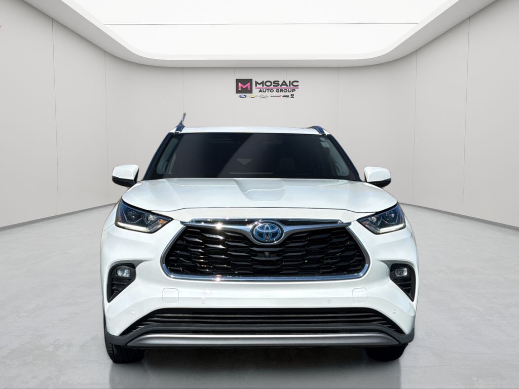 2022 Toyota Highlander Hybrid