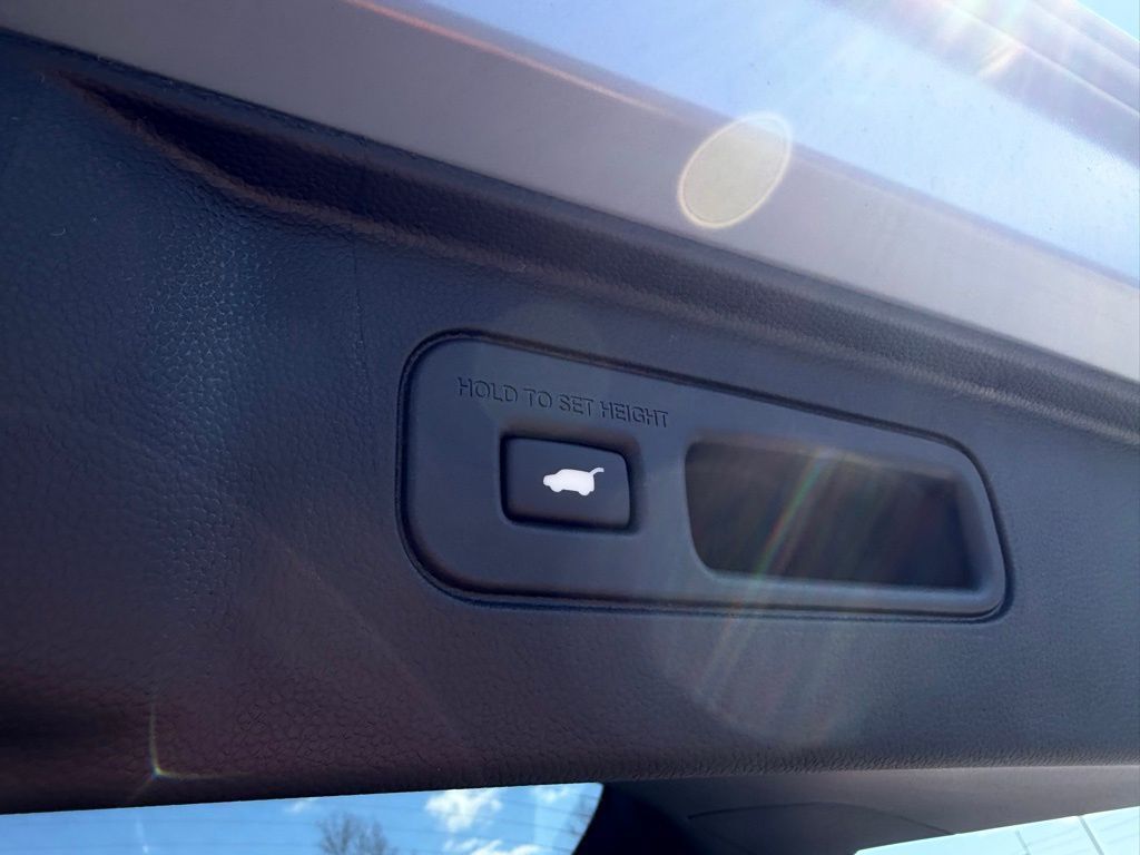 Thumbnail: 2026 Honda Pilot - 22