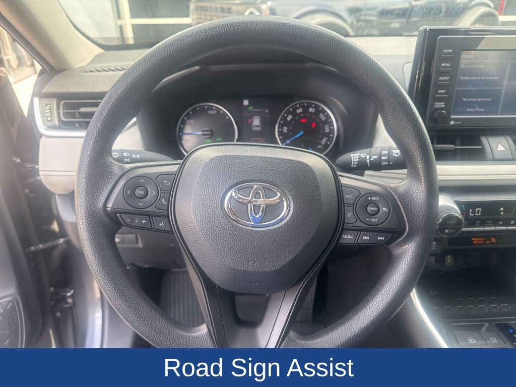 2022 Toyota RAV4 Hybrid XLE